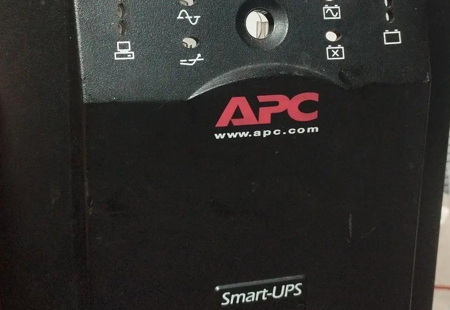 APC Smart-UPS 1500 — ремонт ИБП
